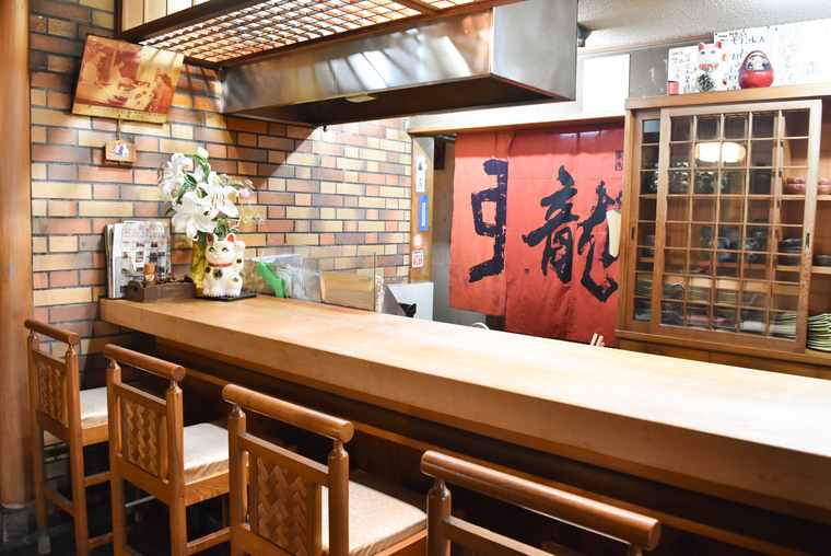 三笑亭の店内