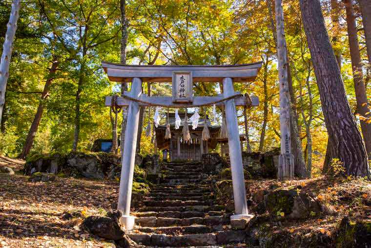 横谷渓谷　木戸口神社