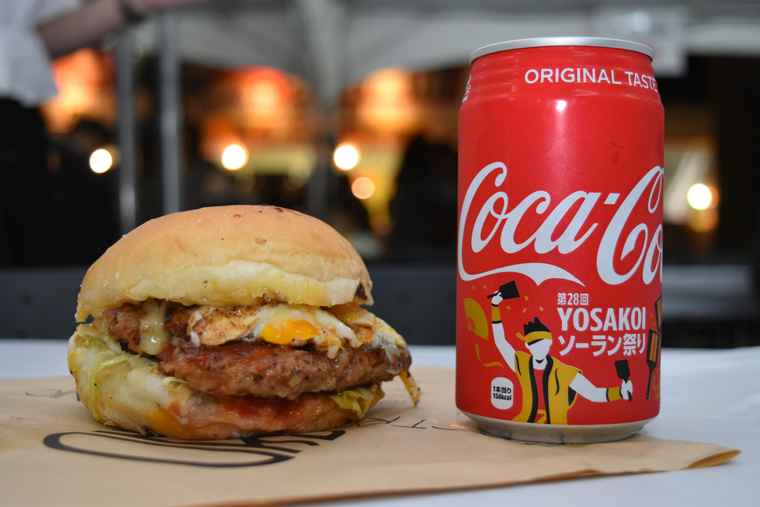 YOSAKOIソーラン祭り 十勝濃厚チーズバーガー