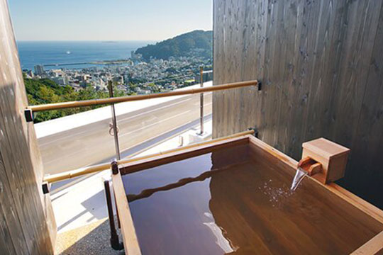 絶景掛け流しの宿 熱海月右衛門