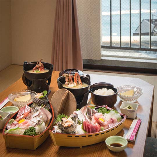 貸切温泉のコンドミニアム グランビュー熱海 舟盛り定食