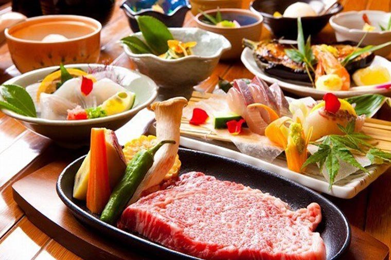 別府鉄輪温泉 和の宿 夢月(なごみのやど むつき)