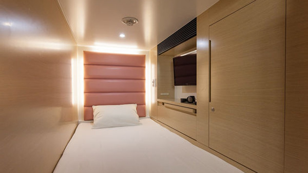 Y’s CABIN 横浜関内