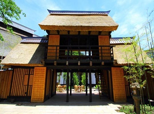川場温泉かやぶきの源泉湯宿 悠湯里庵 (ゆとりあん)