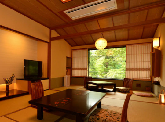 箱根湯本温泉 箱根 花紋