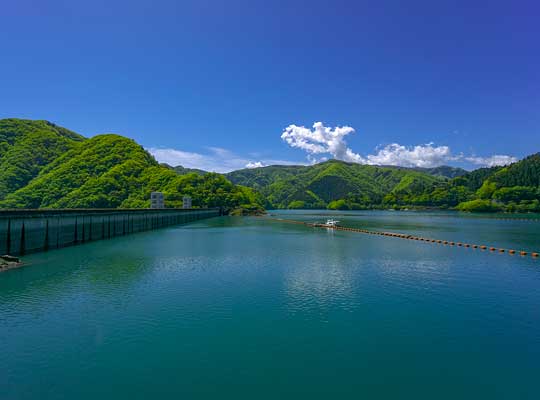奥多摩湖