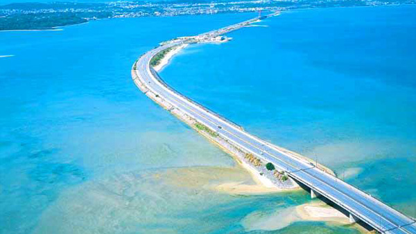 海中道路(沖縄県)