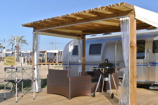 GRAN CAMPING パームガーデン舞洲 by WBF