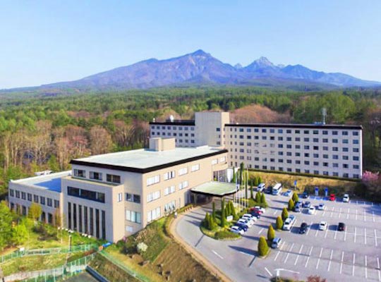 ロイヤルホテル 八ヶ岳(旧:大泉高原八ヶ岳ロイヤルホテル)