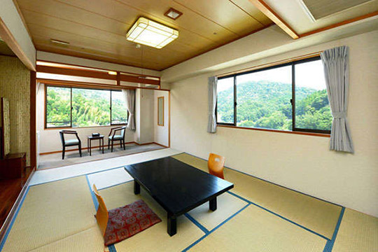 伊豆・修善寺温泉 ホテル滝亭