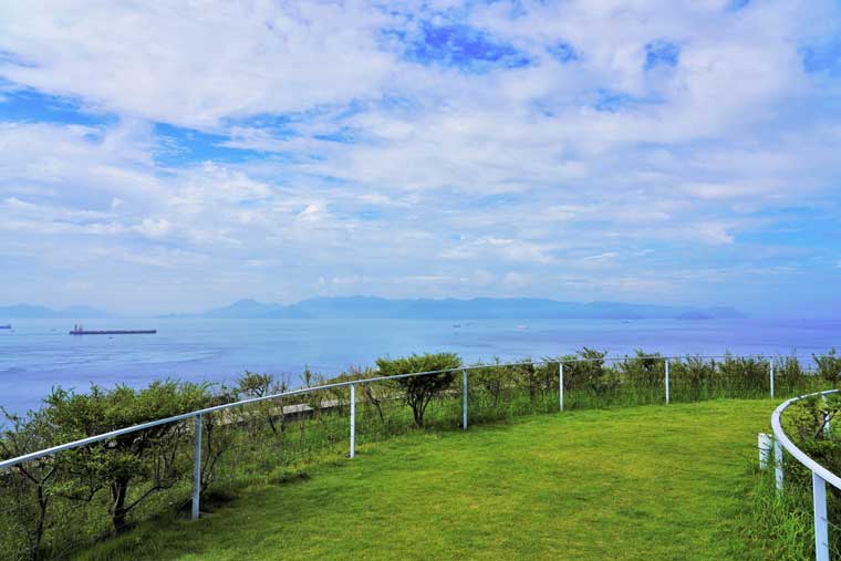 直島