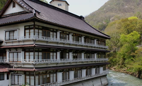 宝川温泉汪泉閣