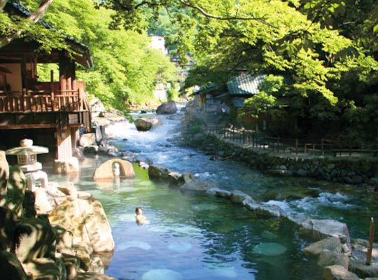 宝川温泉汪泉閣
