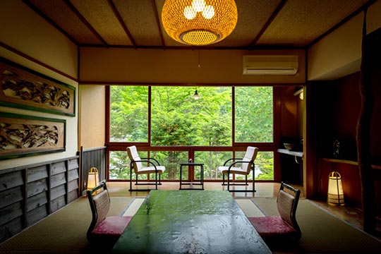 湯西川温泉 桓武平氏ゆかりの宿 揚羽〜AGEHA〜