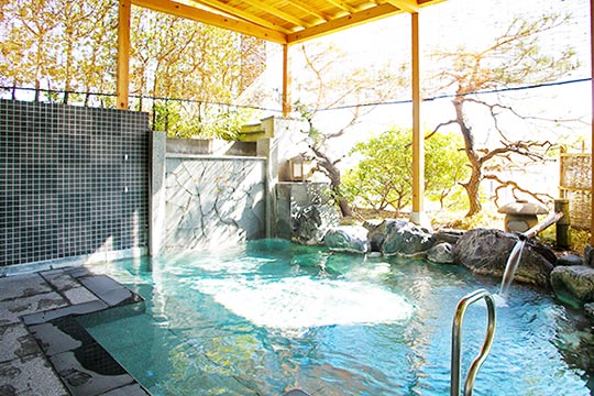 伊東温泉 ホテル ラヴィエ川良