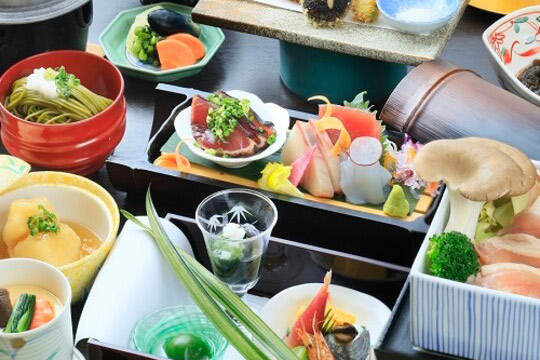 伊東温泉 ホテル暖香園