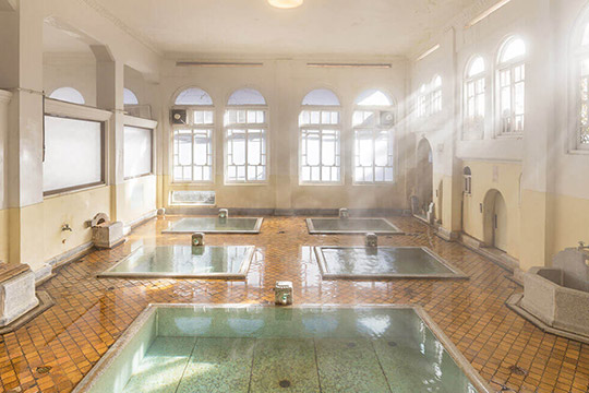 四万温泉 積善館本館