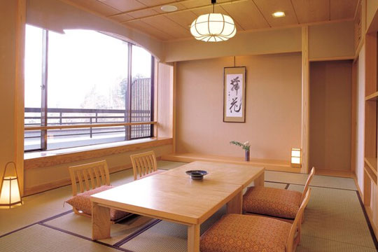 富士河口湖温泉 若草の宿 丸栄