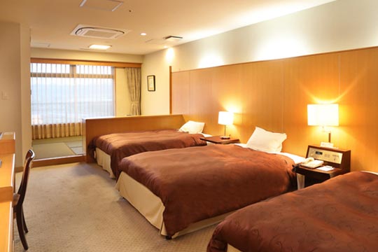 原鶴温泉 ホテルパーレンス小野屋