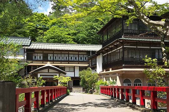 四万温泉 積善館 佳松亭・山荘