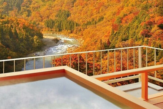 会津芦ノ牧温泉 丸峰別館 川音