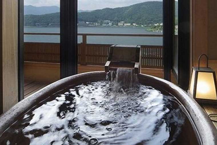 富士河口湖温泉 花水庭 おおや