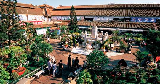 ビンタイ市場