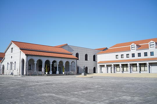 安曇野市豊科近代美術館