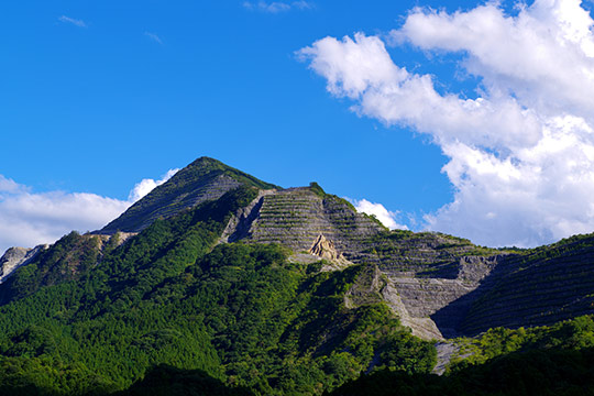 武甲山