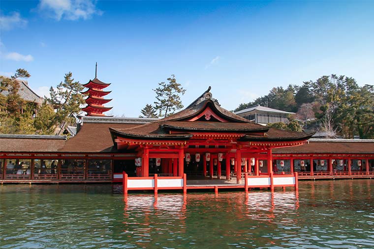 嚴島神社