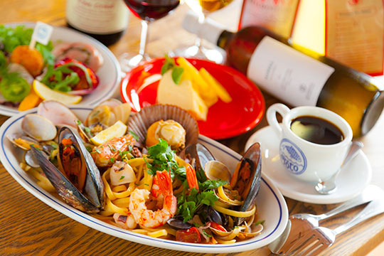 MATSUSHIMA ITALIAN Toto 山盛り魚介のペスカトーレ