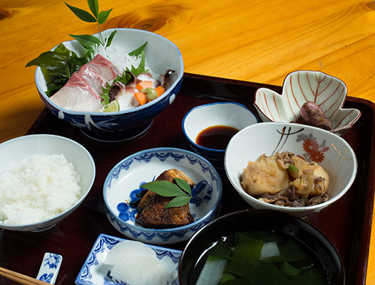直島ごはん ゑびすかも