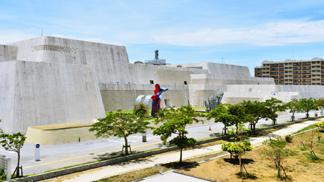 沖縄美ら海水族館