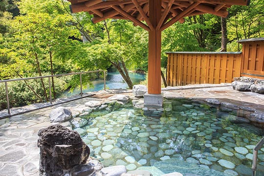 清流の湯