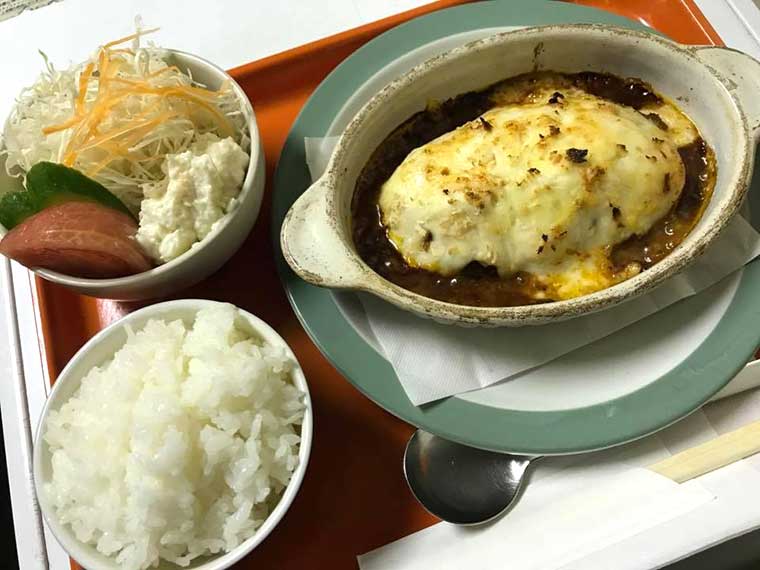 cafe FAB ハンバーググラタン(ライス・サラダ付き1,150円・税込)