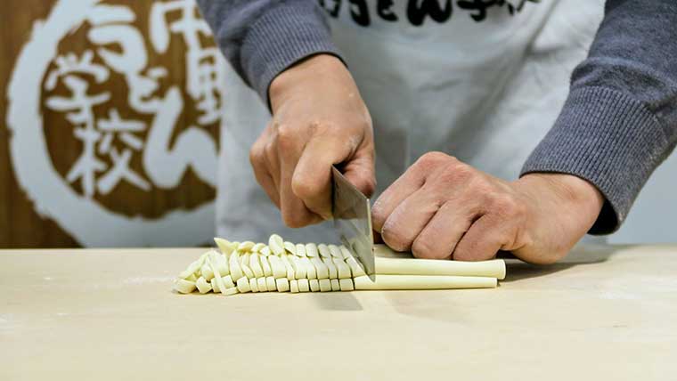 中野うどん学校