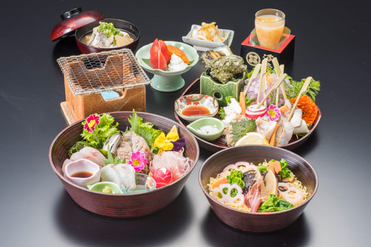 館山炙り海鮮丼