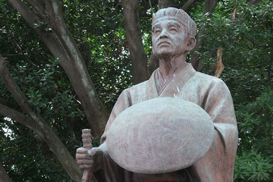 氣比神宮(けひじんぐう)