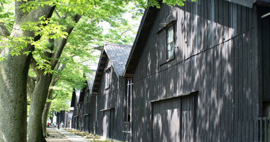 山居倉庫