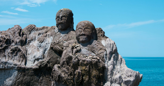 十六羅漢岩