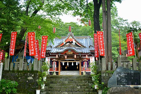山中諏訪神社