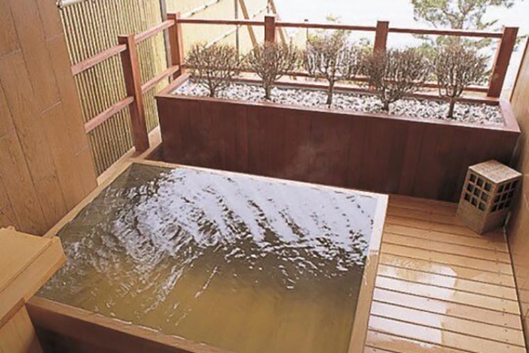 丸駒温泉旅館