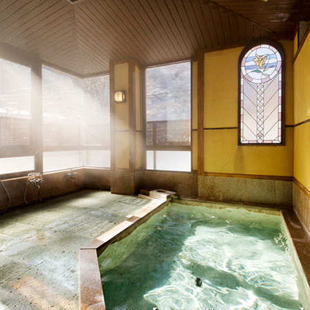 女性一人旅におすすめの温泉宿。四万温泉 柏屋旅館 女性用大浴場