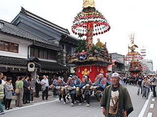 高岡御車山