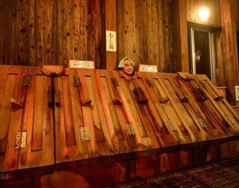 日本の山岳温泉リゾート 新玉川温泉