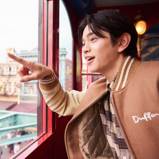 ディズニークリスマス 東京ディズニーシー 鈴木康介