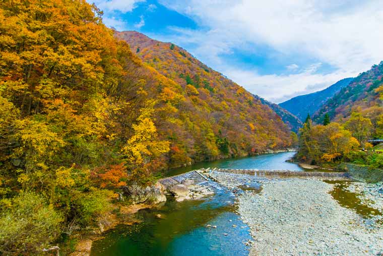 東北の紅葉名所24選 見頃時期や年ライトアップ情報も 楽天トラベル