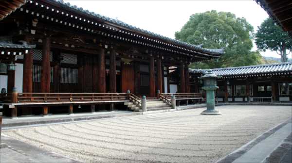 日野誕生院