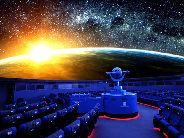 コニカミノルタプラネタリウム“満天”in Sunshine City