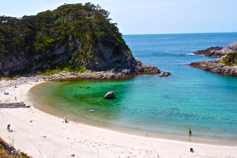 泊海水浴場